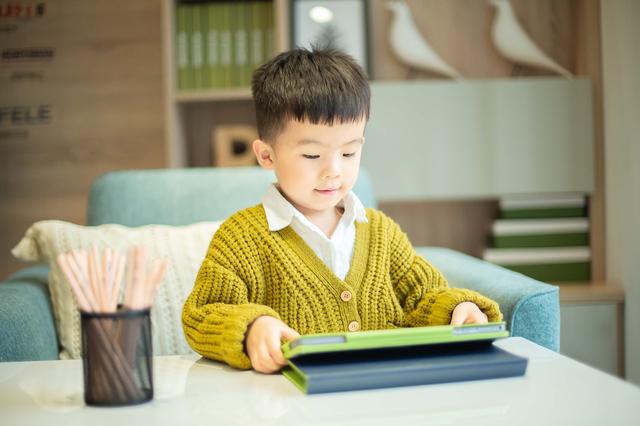 圣罗斯学院学费一年要花多少费用
