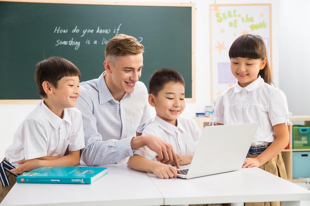 费拉拉大学学费汇总